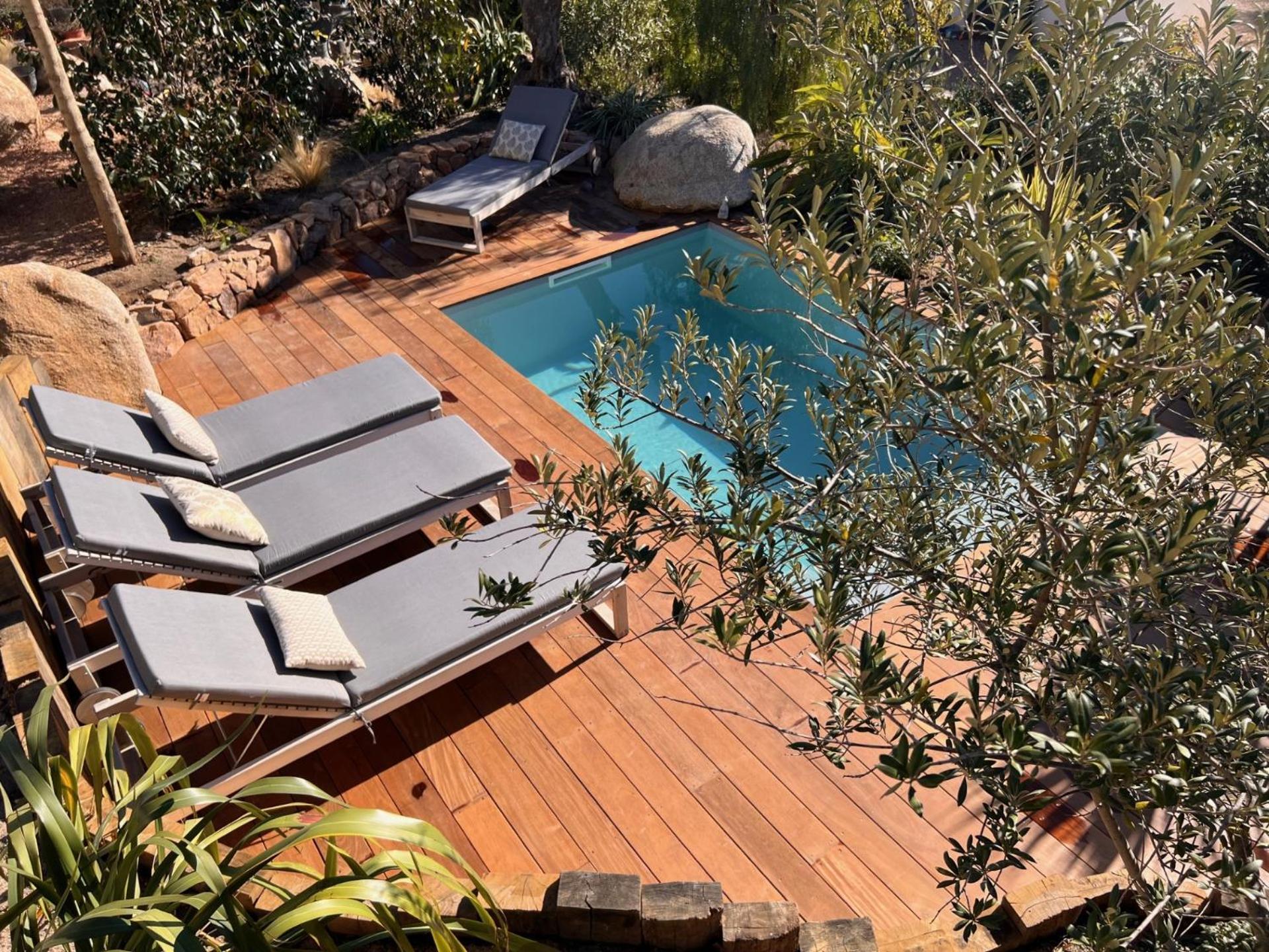 Un Petit Paradis Pinarellu 外观 照片